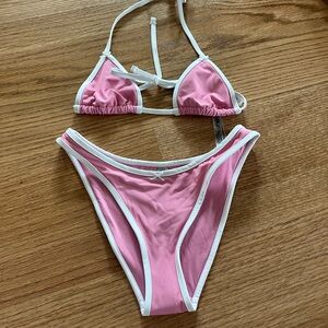 Frankie’s Bikinis set